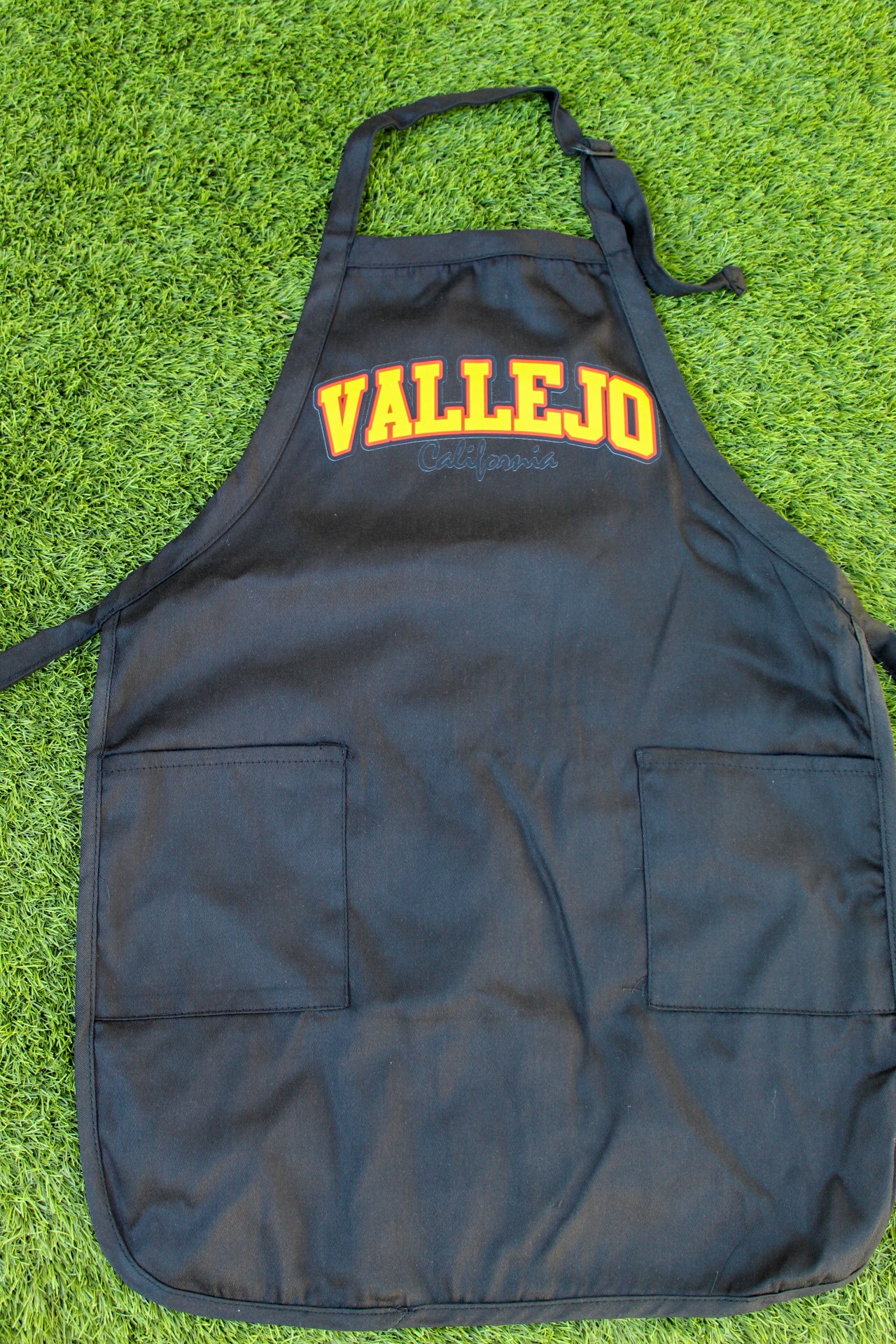 VALLEJO APRON